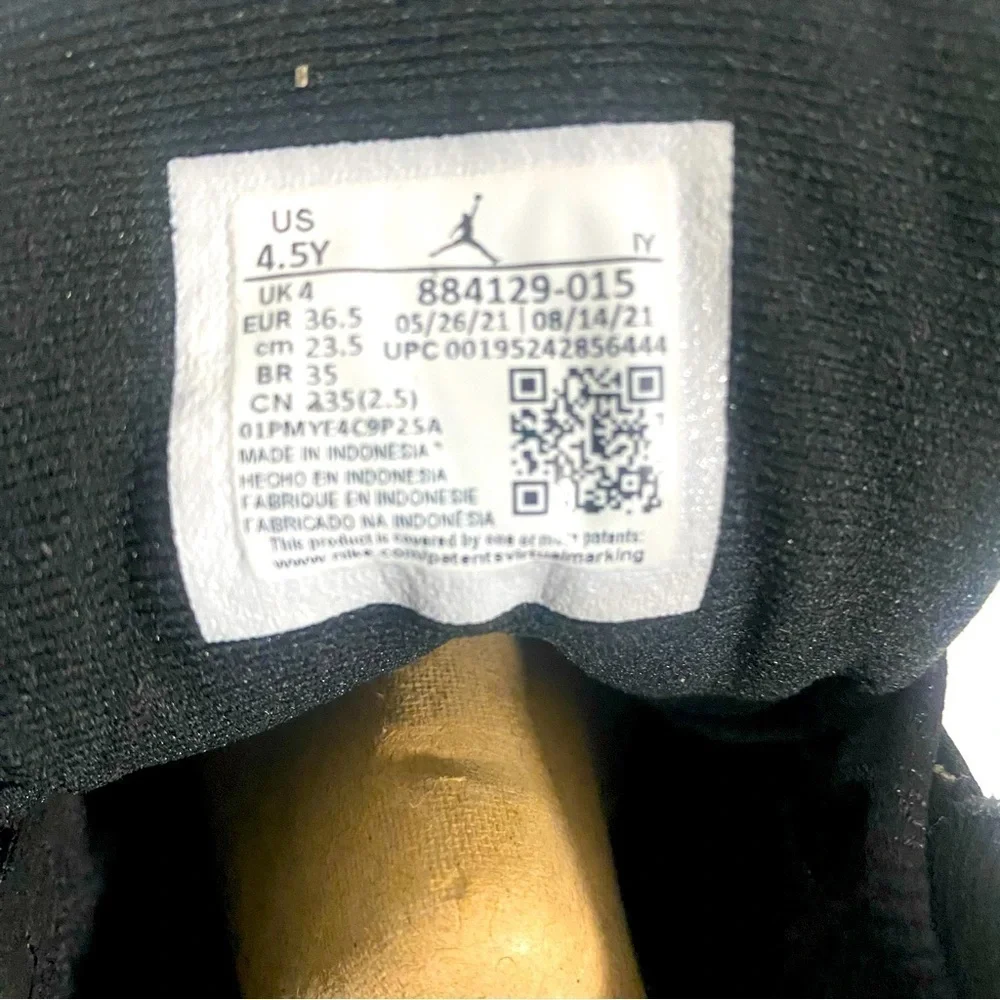Jordan Air 13 Retro GS Black Court Purple Size 4.5Y/Womens 6 884129-015 NWB